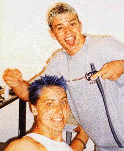 [Look Ma my hair is blue!]